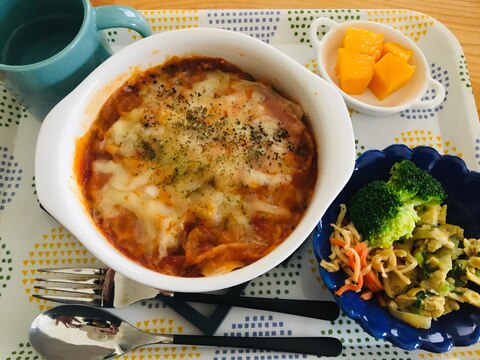 ワンタンの皮で豆腐と野菜とミートソースのラザニア